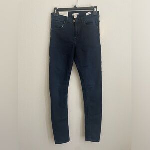 nwt! h&m dark wash skinny leg super stretchy jeans